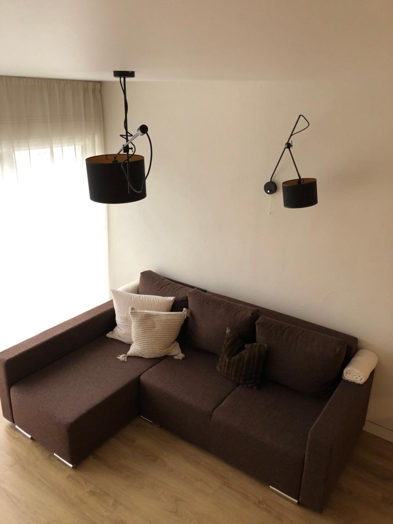 Apartment Ring Stop 11 *